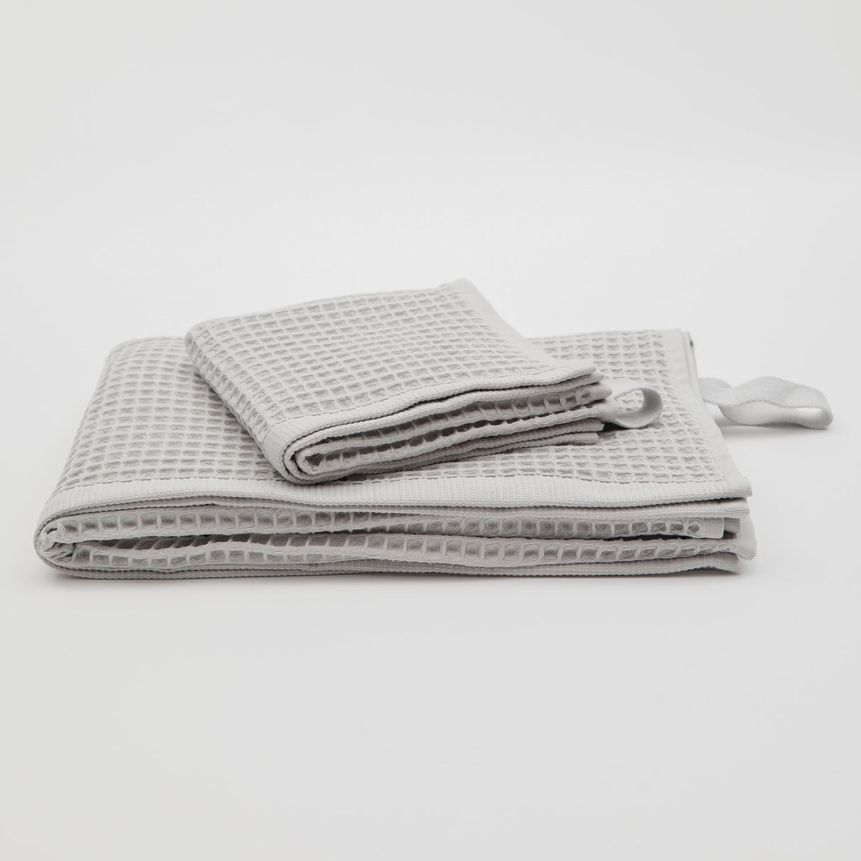 OLIVIA WAFFLE WEAVE HAND and KITCHEN TOWELS - White / Bath Towel
