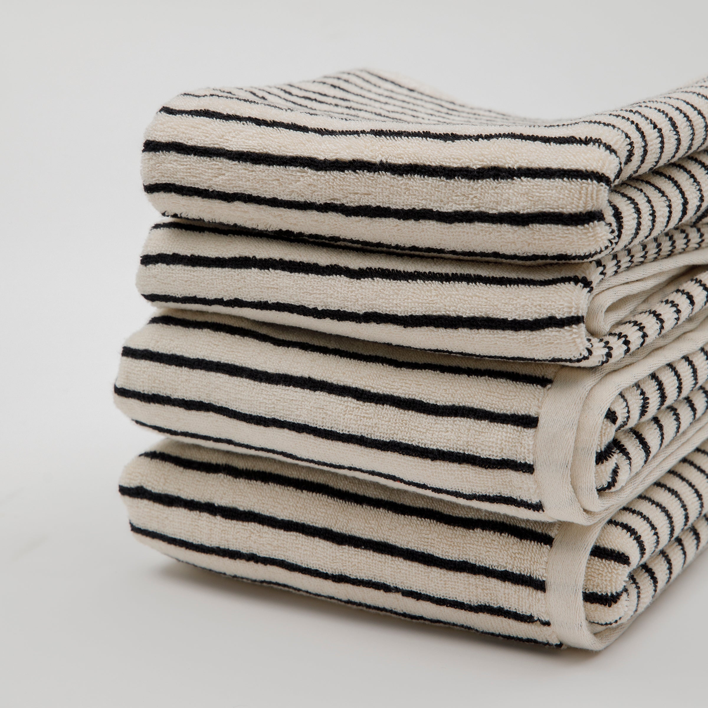 Loomia towels sale