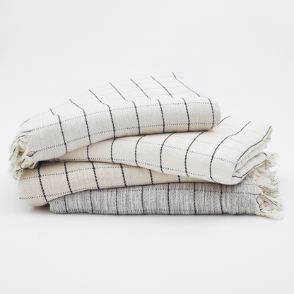 Naz | 100% Turkish Cotton XL Throw Blanket
