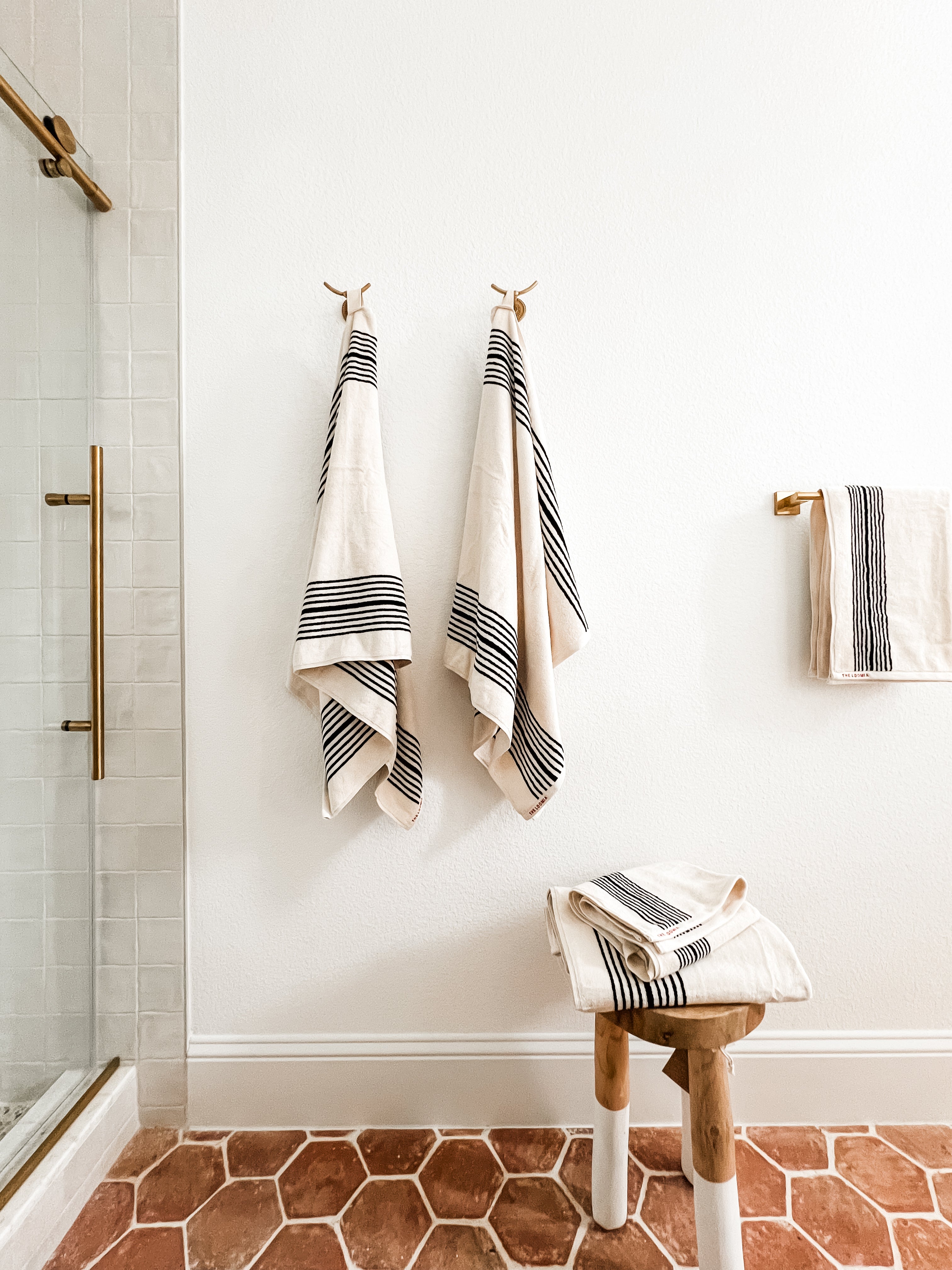 Loomia towels sale