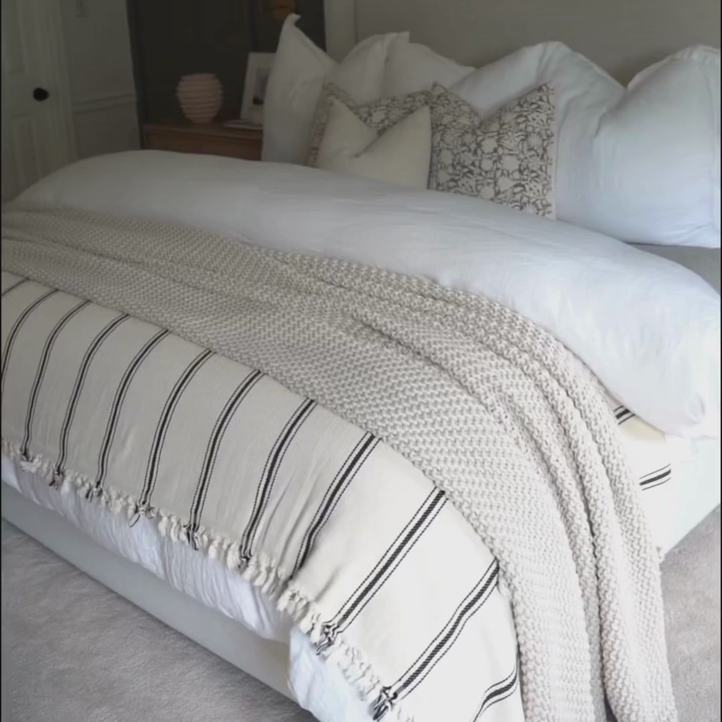 Sophie | Farmhouse Home Decor Turkish Cotton Throw Bed Blanket